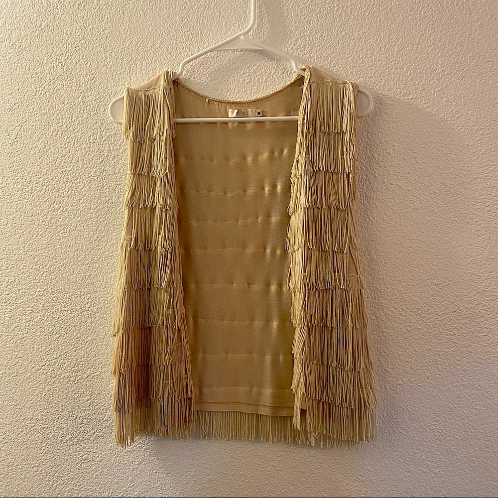 MILLAU | fringe vest